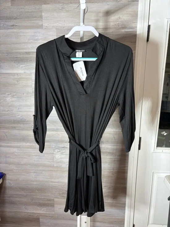 HEIMISH USA Black V-Neck Belted Mini Dress 1306 - Picture 2 of 10